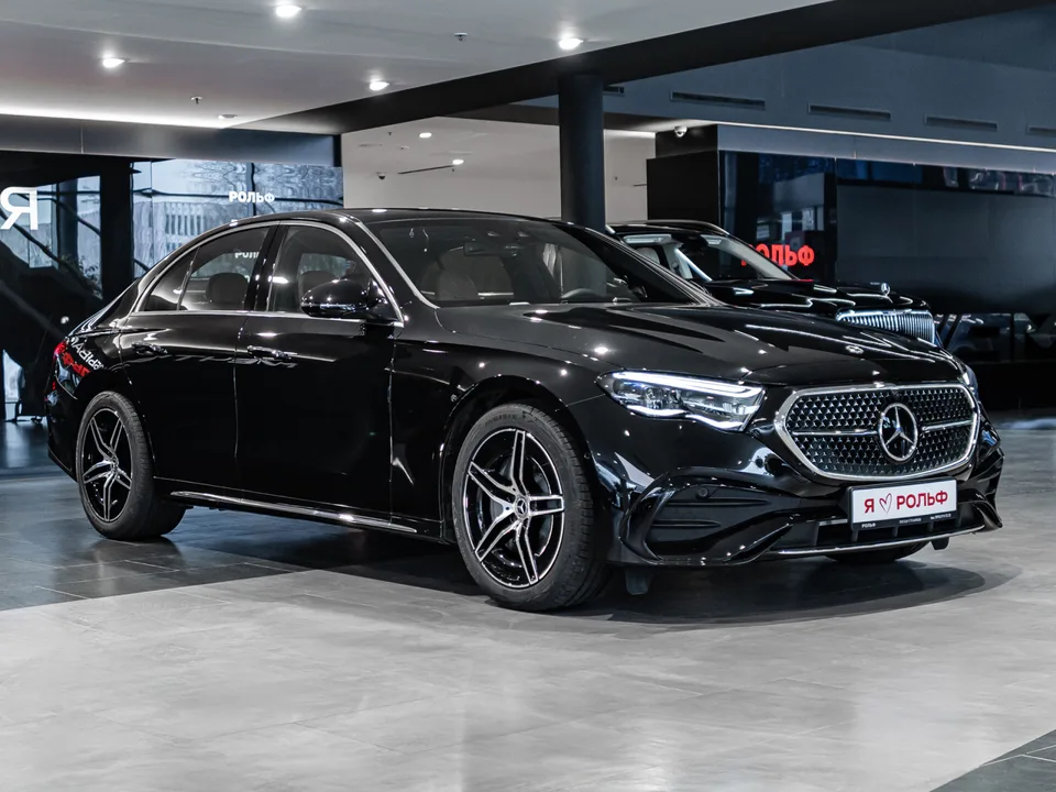 Mercedes-Benz E-Class 2025 — миниатюра 3