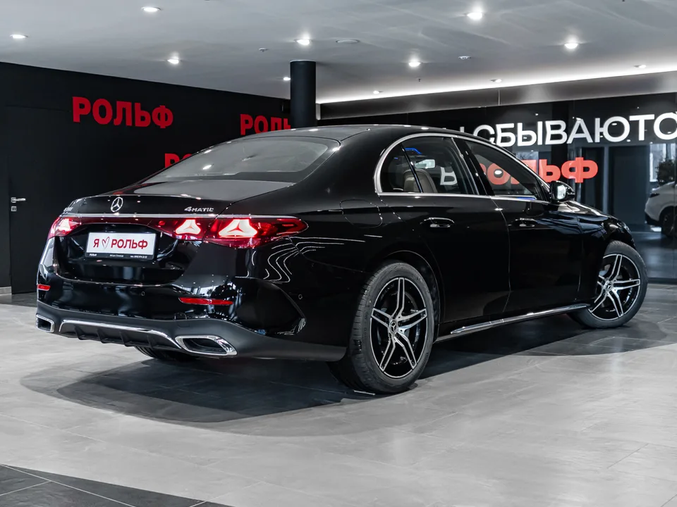 Mercedes-Benz E-Class 2025 — миниатюра 5