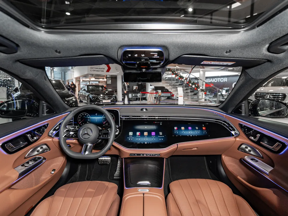 Mercedes-Benz E-Класс 2025 — миниатюра 5