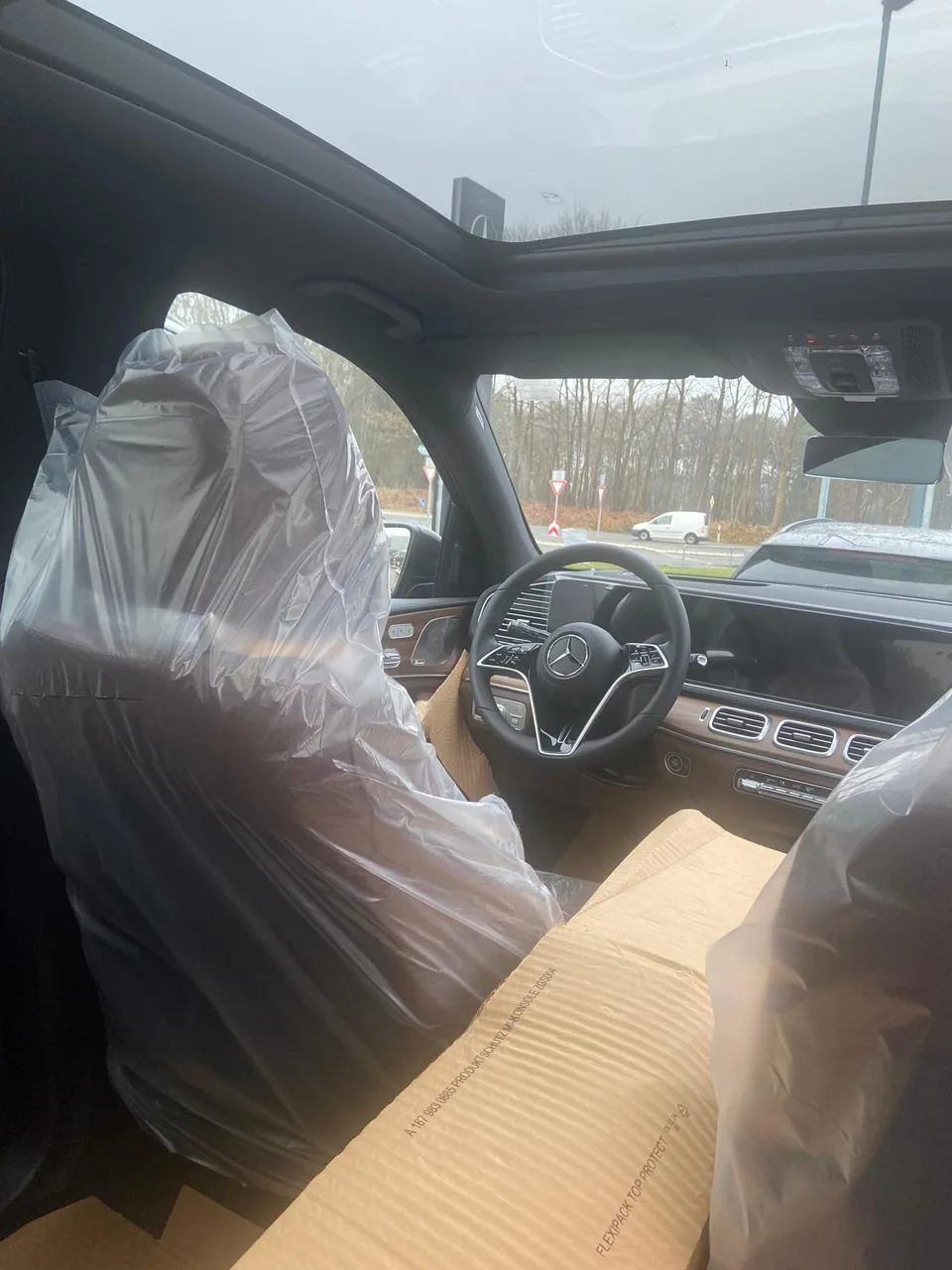 Mercedes-Benz GLE 2025 — миниатюра 3