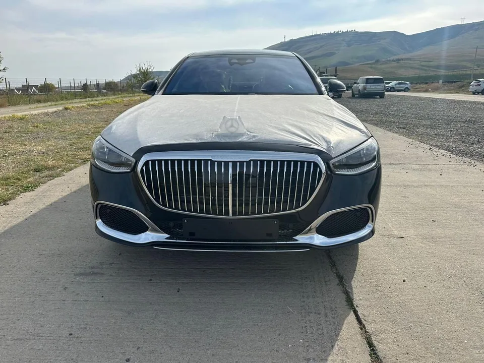 Mercedes-Benz Maybach S-Класс 2025 — миниатюра 2