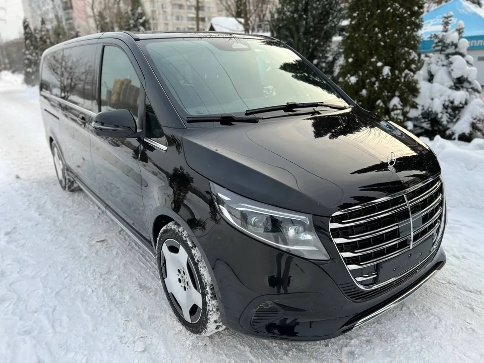 Mercedes-Benz V-Класс 2025 — миниатюра 4