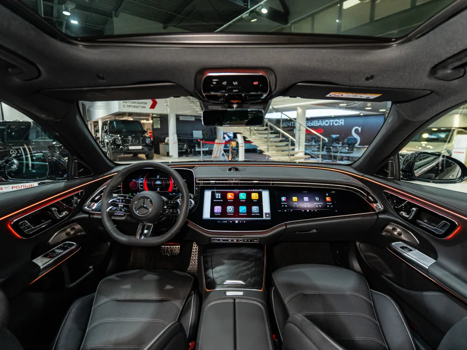 Mercedes-Benz E-Class 2025 — миниатюра 5
