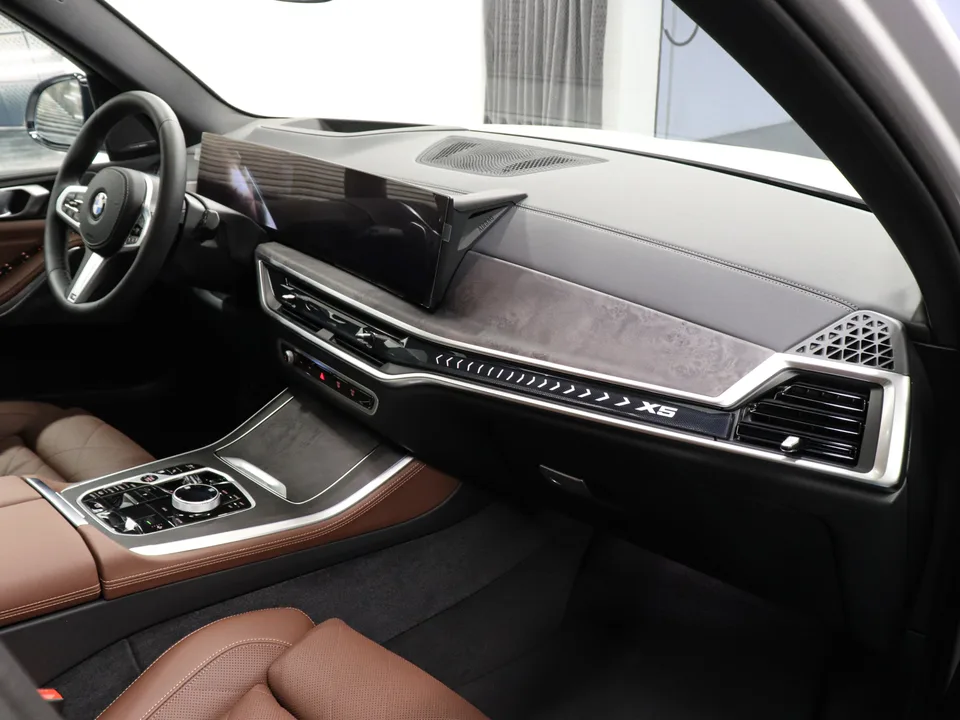 BMW X5 2024 — миниатюра 4