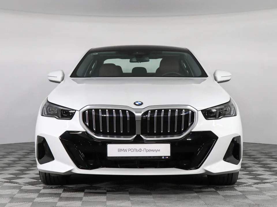 BMW 5 серия 2025 — миниатюра 2