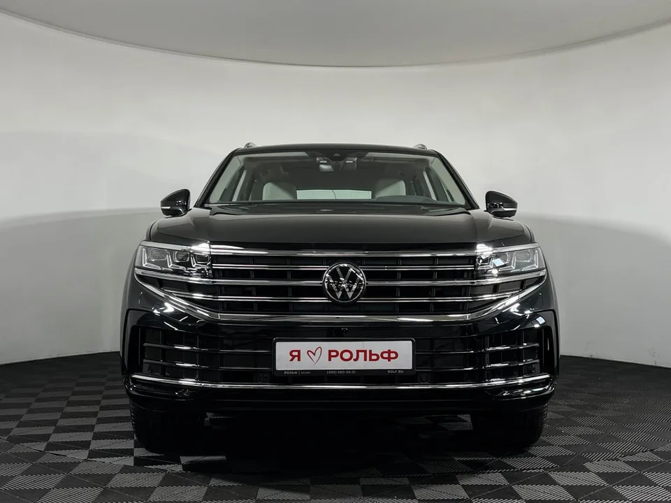 Volkswagen Touareg 2025 — миниатюра 2