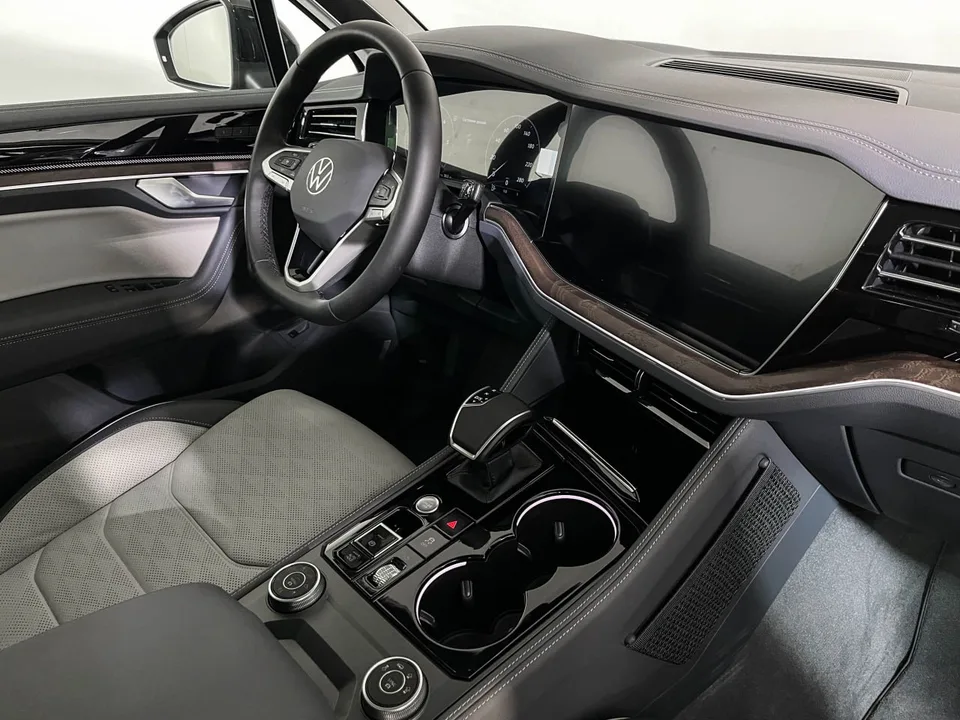 Volkswagen Touareg 2025 — миниатюра 5