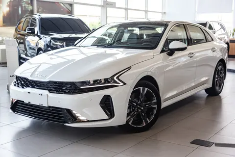 Kia K5 2024 купить в Москве