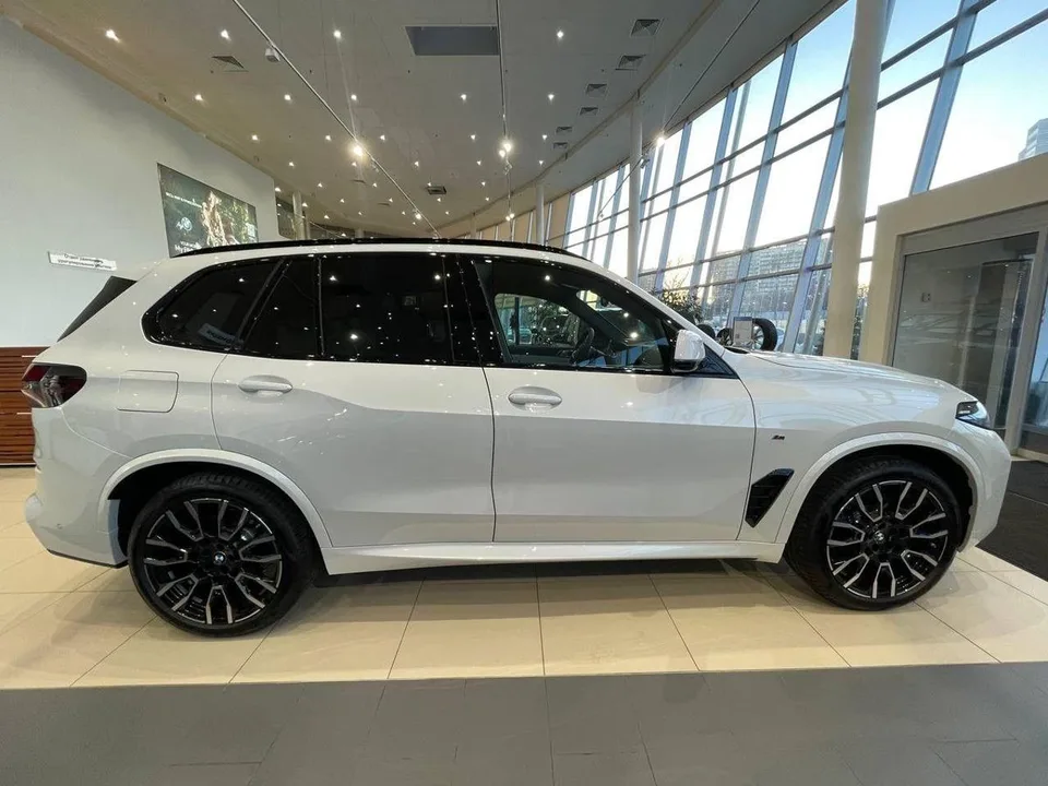 BMW X5 2025 — миниатюра 4