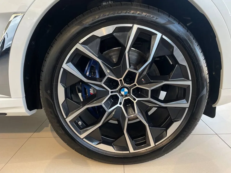 BMW X7 2025 — миниатюра 4