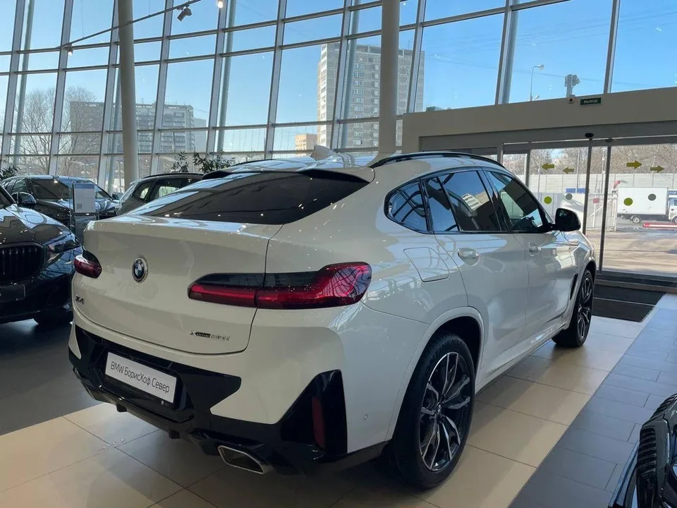 BMW X4 2024 — миниатюра 3