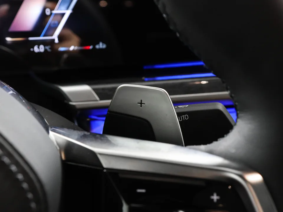 BMW 7 серия 2024 — миниатюра 4