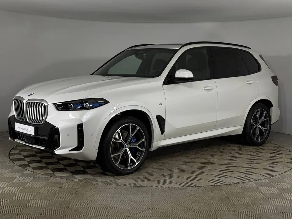 BMW X5 2025 — фото 1, купить с доставкой в Москву