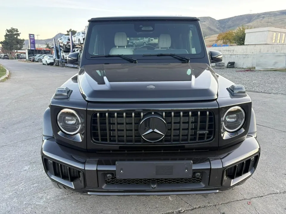 Mercedes-Benz G-Класс AMG 2026 — фото 1, купить с доставкой в Москву