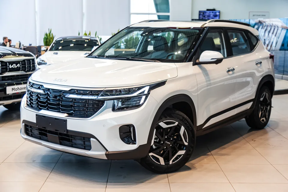 Kia Seltos 2025 — фото 1, купить с доставкой в Москву