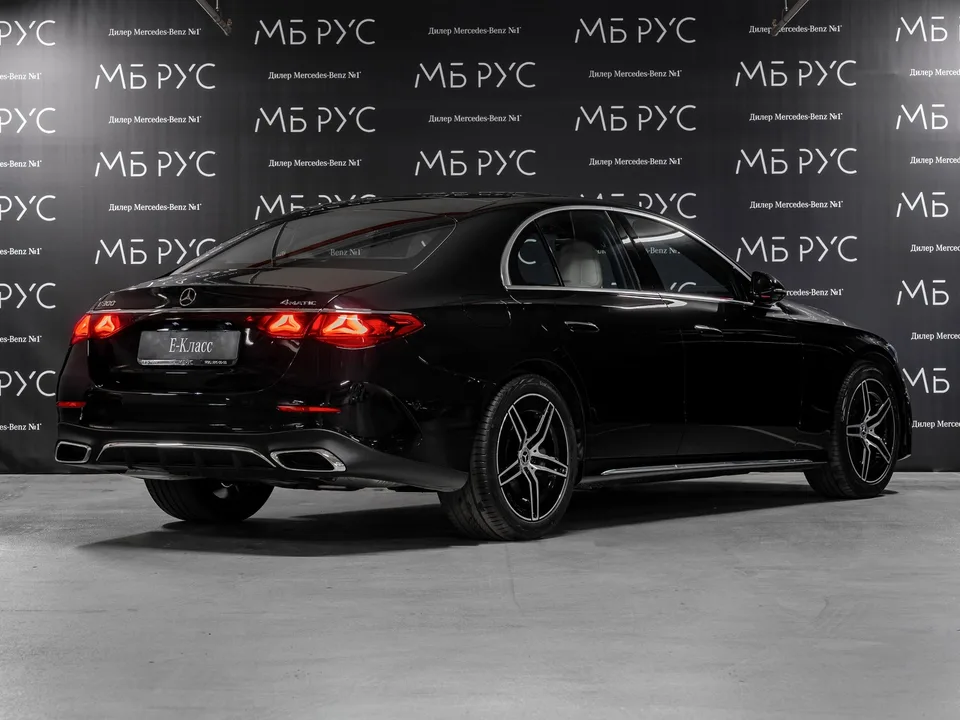 Mercedes-Benz E-Class 2025 — миниатюра 3
