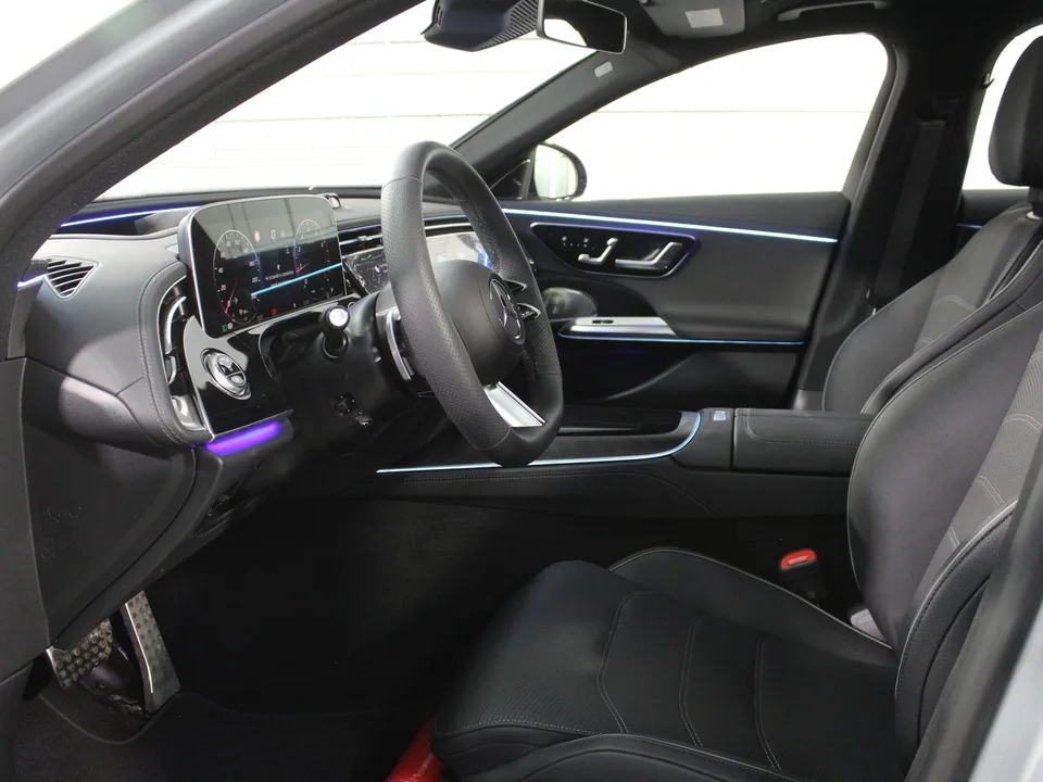 Mercedes-Benz E-Класс 2025 — миниатюра 4