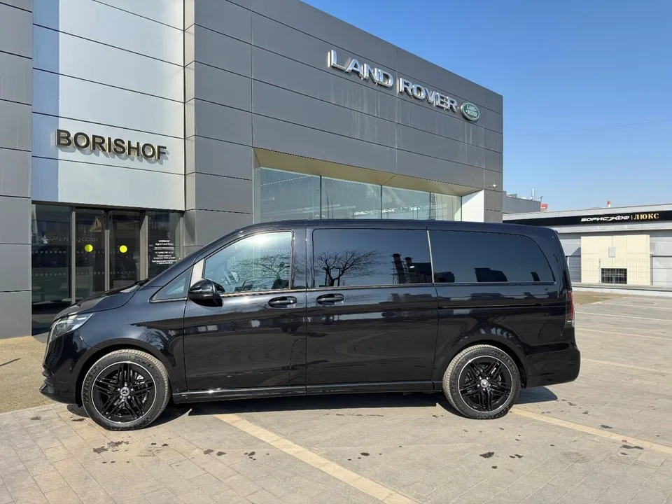Mercedes-Benz V-Класс 2024 — миниатюра 3