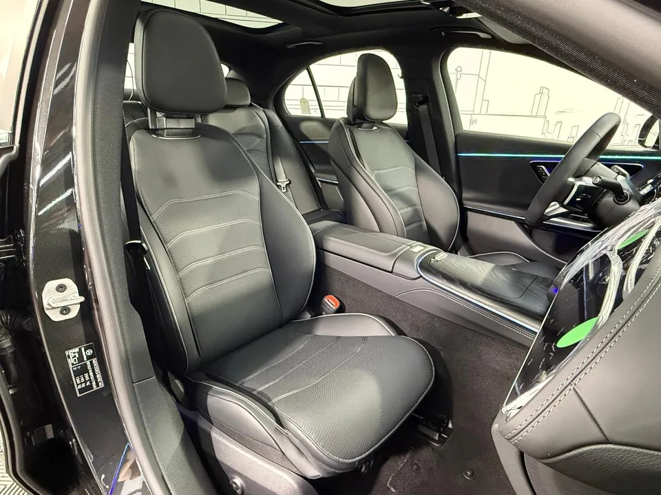Mercedes-Benz E-Class 2025 — миниатюра 5