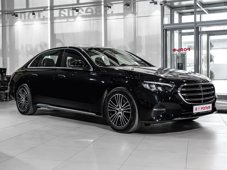 Mercedes-Benz E-Class 2025 — миниатюра 4