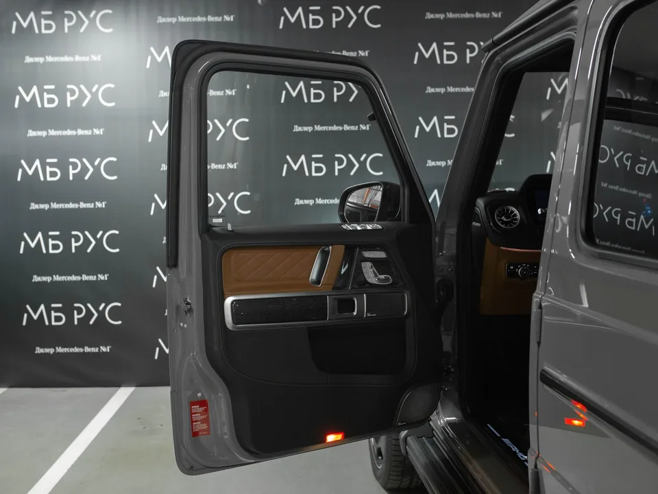 Mercedes-Benz G-класс AMG 2025 — миниатюра 4