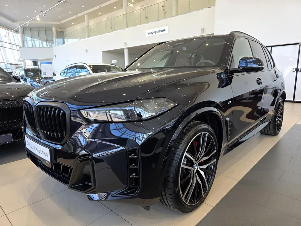 BMW X5 2026 — фото 1, купить с доставкой в Москву