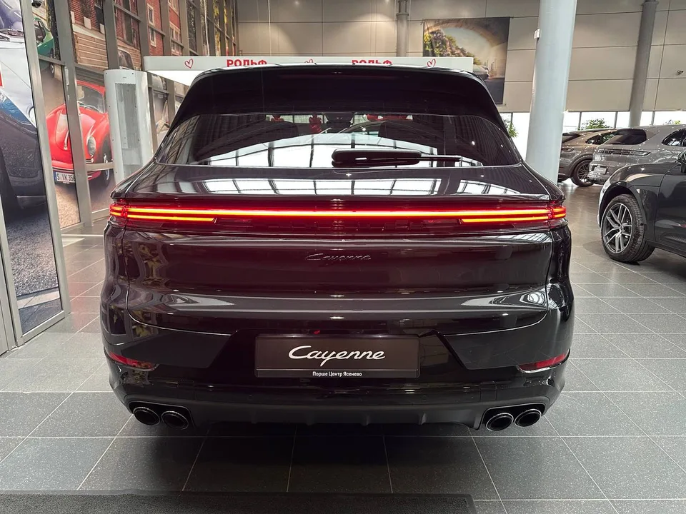 Porsche Cayenne 2026 — миниатюра 5