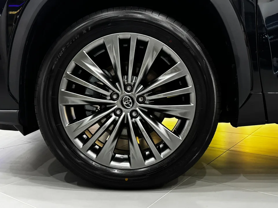 Toyota Highlander 2025 — миниатюра 3