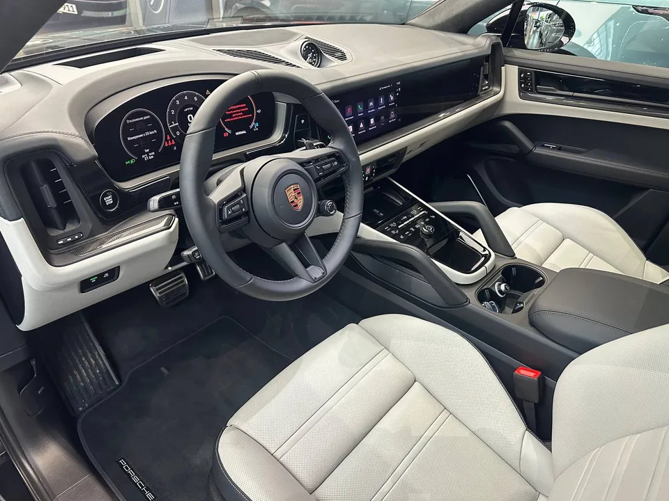 Porsche Cayenne 2026 — миниатюра 4