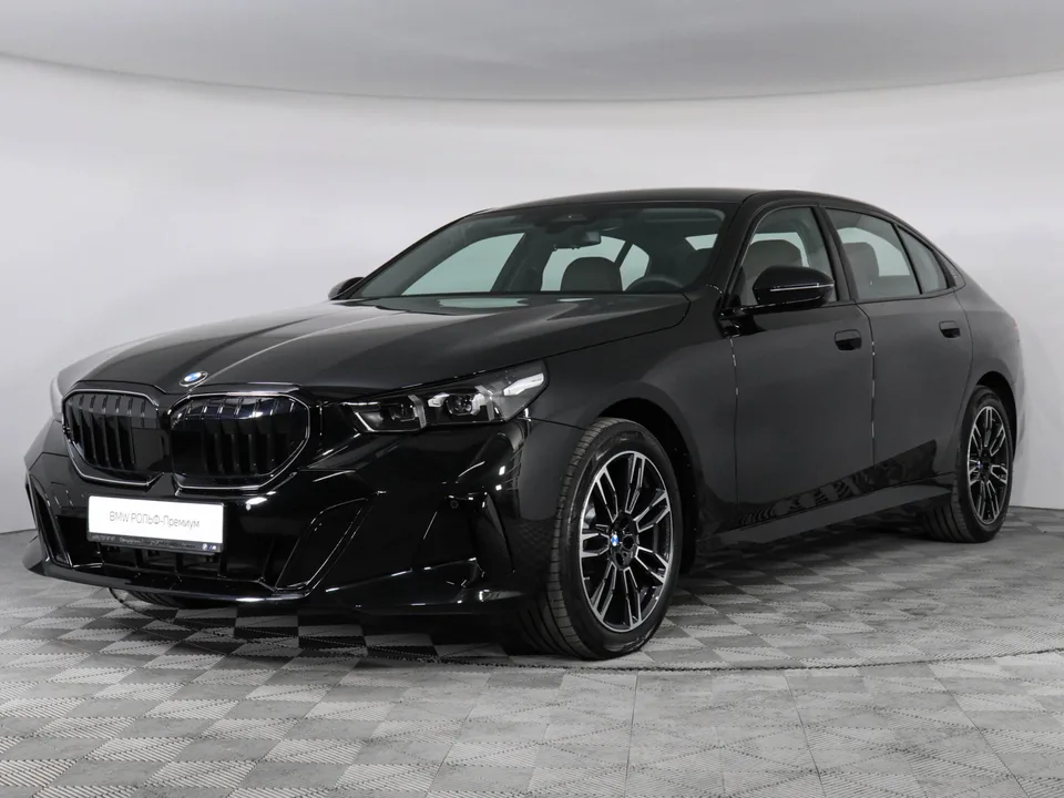 BMW 5 серия 2025 — фото 1, купить с доставкой в Москву