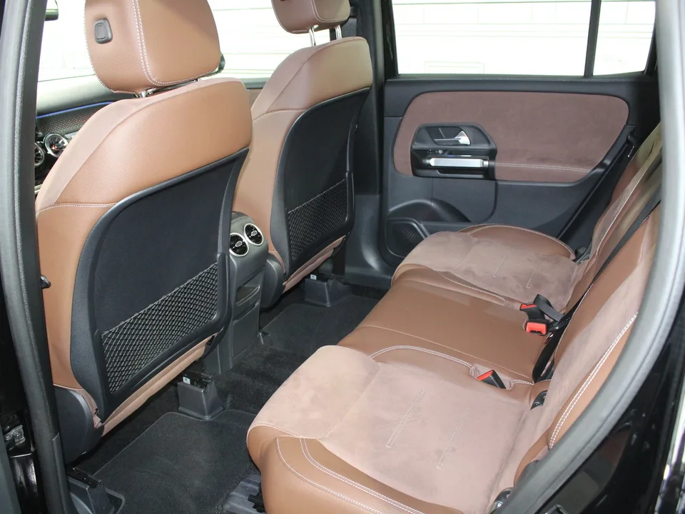 Mercedes-Benz GLB-Class 2025 — миниатюра 5