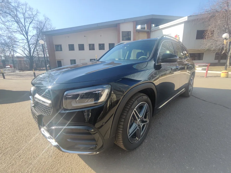 Mercedes-Benz GLB 2025 — фото 1, купить с доставкой в Москву