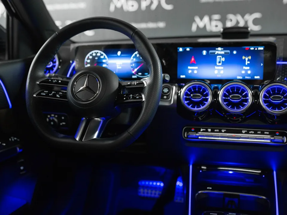 Mercedes-Benz GLB 2024 — миниатюра 4