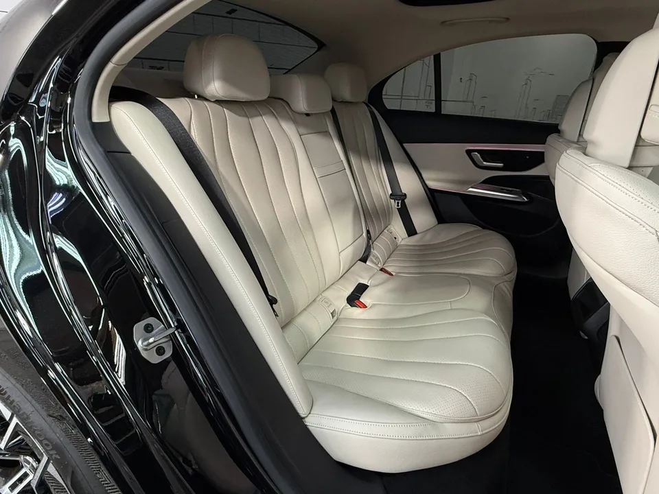 Mercedes-Benz E-Class 2025 — миниатюра 5
