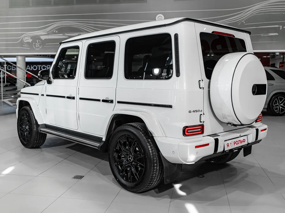 Mercedes-Benz G-Класс 2025 — миниатюра 3
