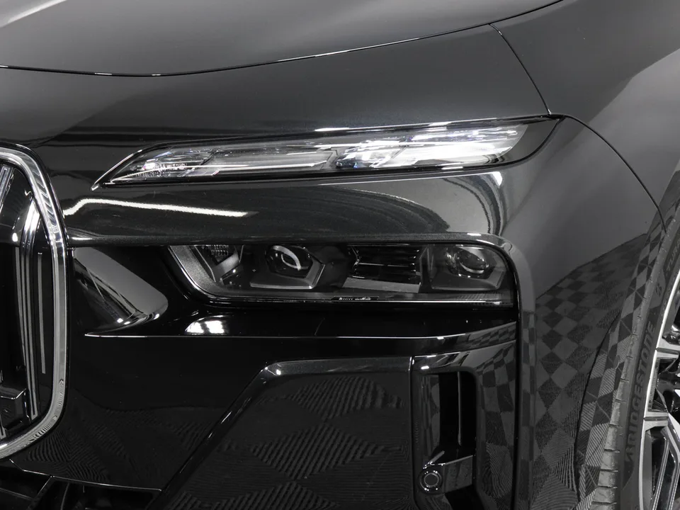 BMW 7 серия 2024 — миниатюра 5