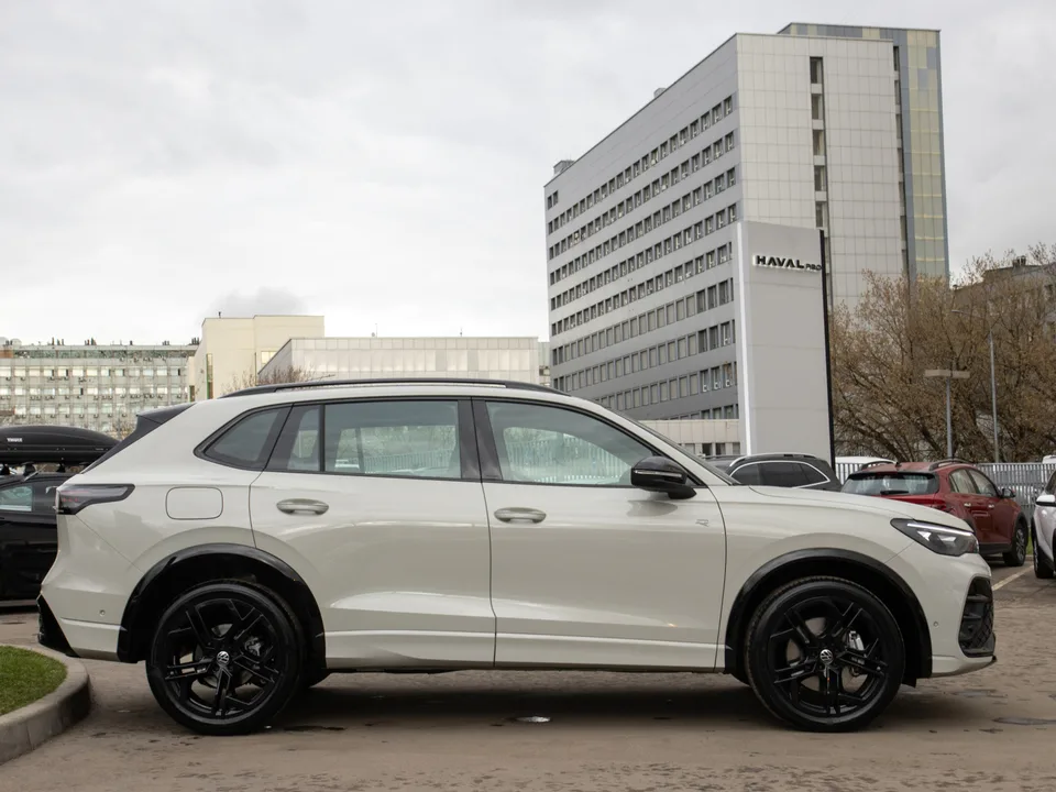 Volkswagen Tiguan 2026 — миниатюра 2