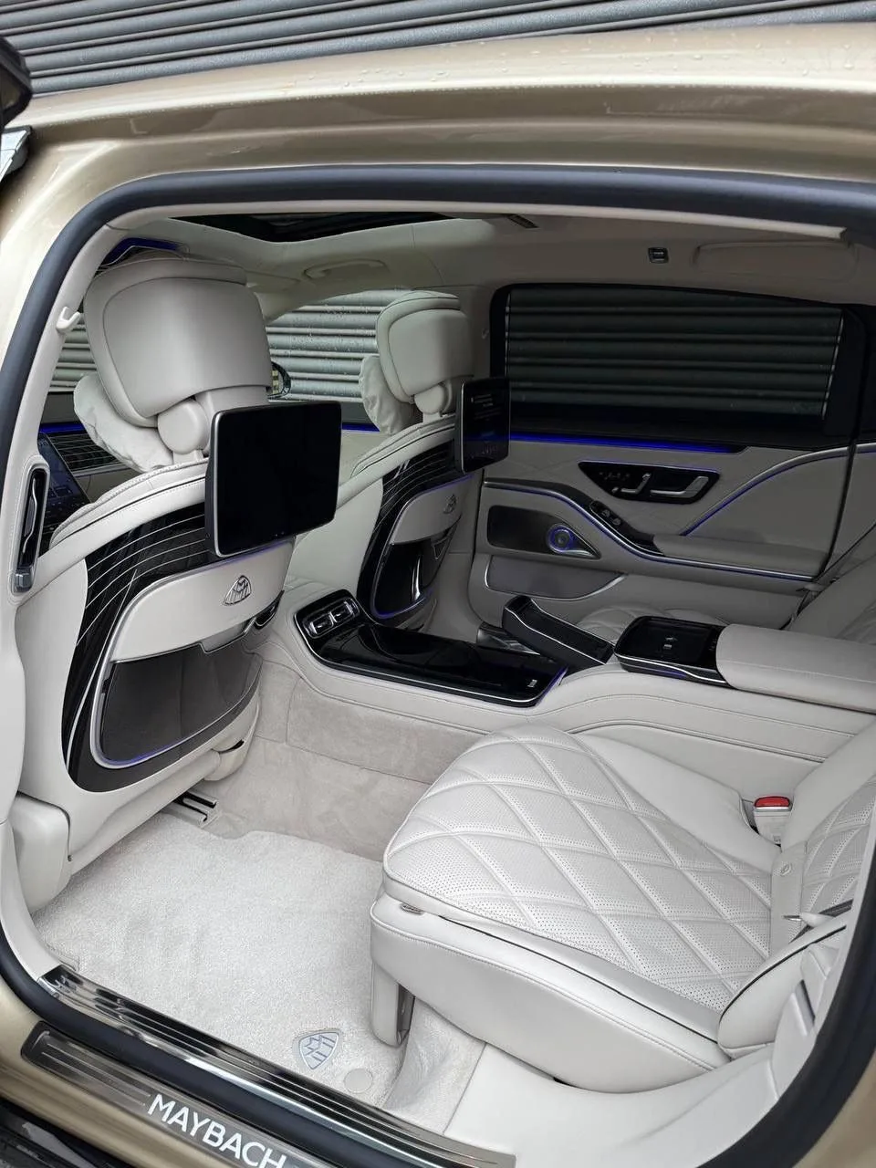 Mercedes-Benz Maybach S-Класс 2026 — миниатюра 5