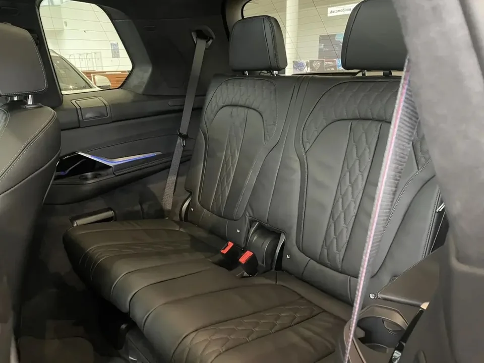 BMW X7 2026 — миниатюра 4
