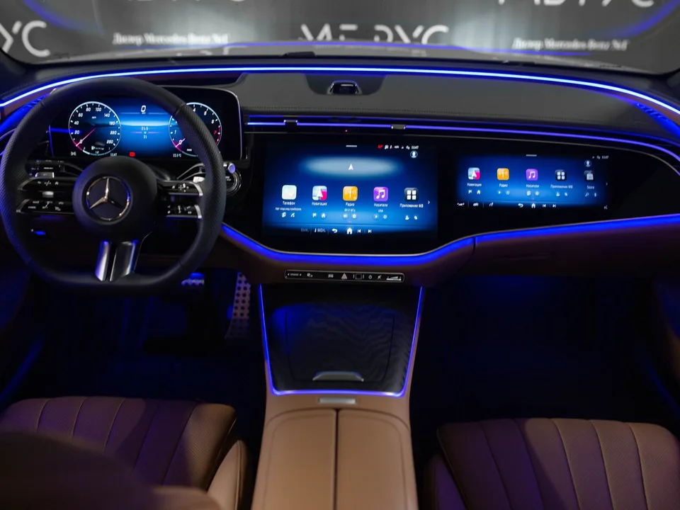 Mercedes-Benz E-Class 2025 — миниатюра 5