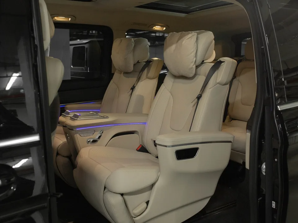 Mercedes-Benz V-Класс 2026 — миниатюра 3