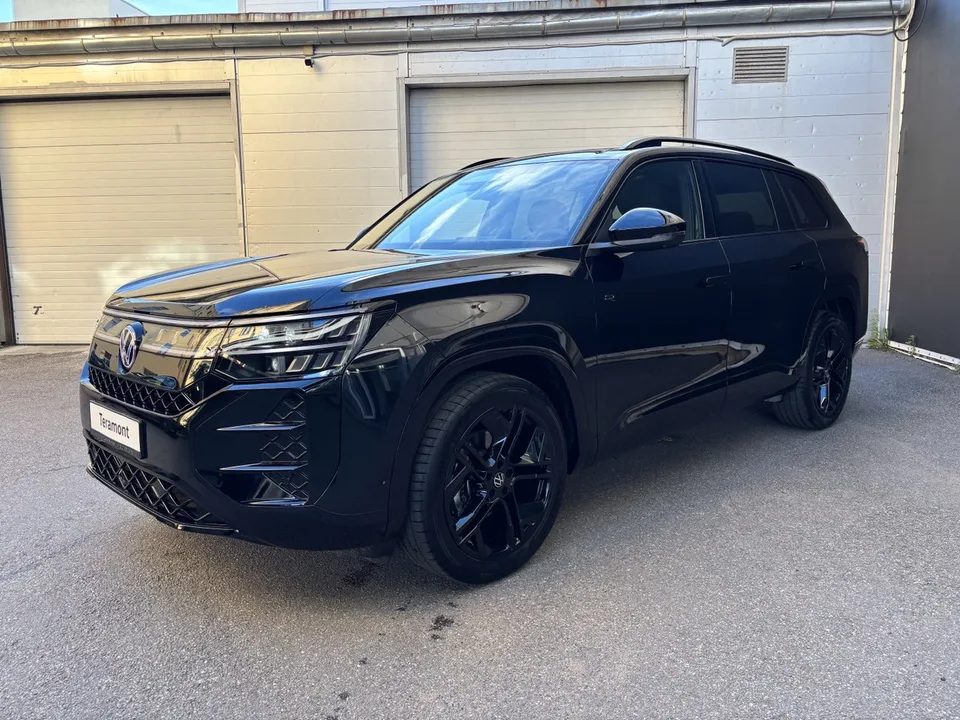 Volkswagen Teramont 2026 — фото 1, купить с доставкой в Москву