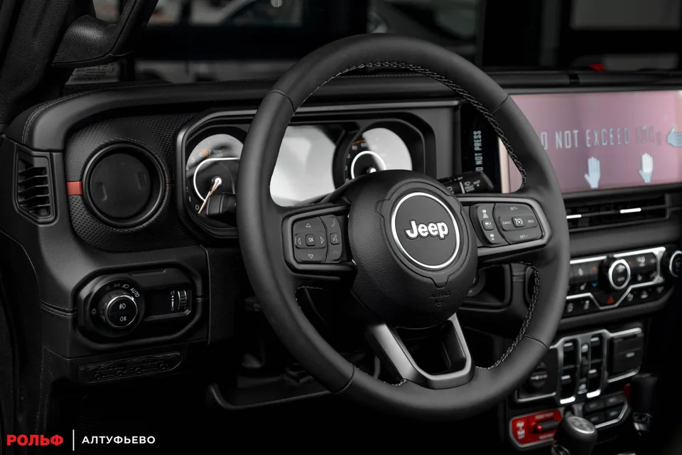 Jeep Wrangler 2025 — миниатюра 4