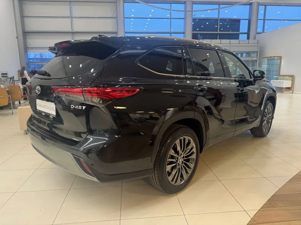 Toyota Highlander 2026 — миниатюра 2