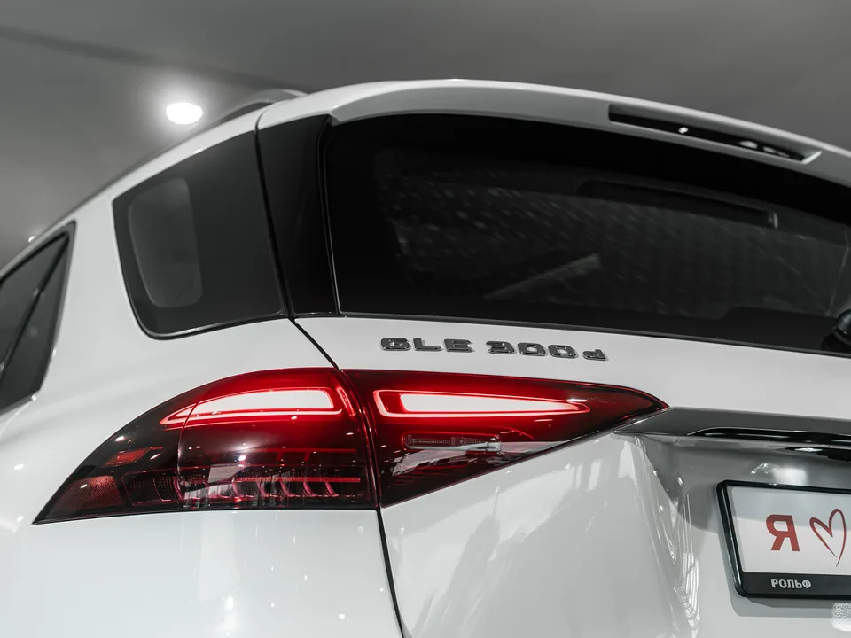 Mercedes-Benz GLE 2025 — миниатюра 4