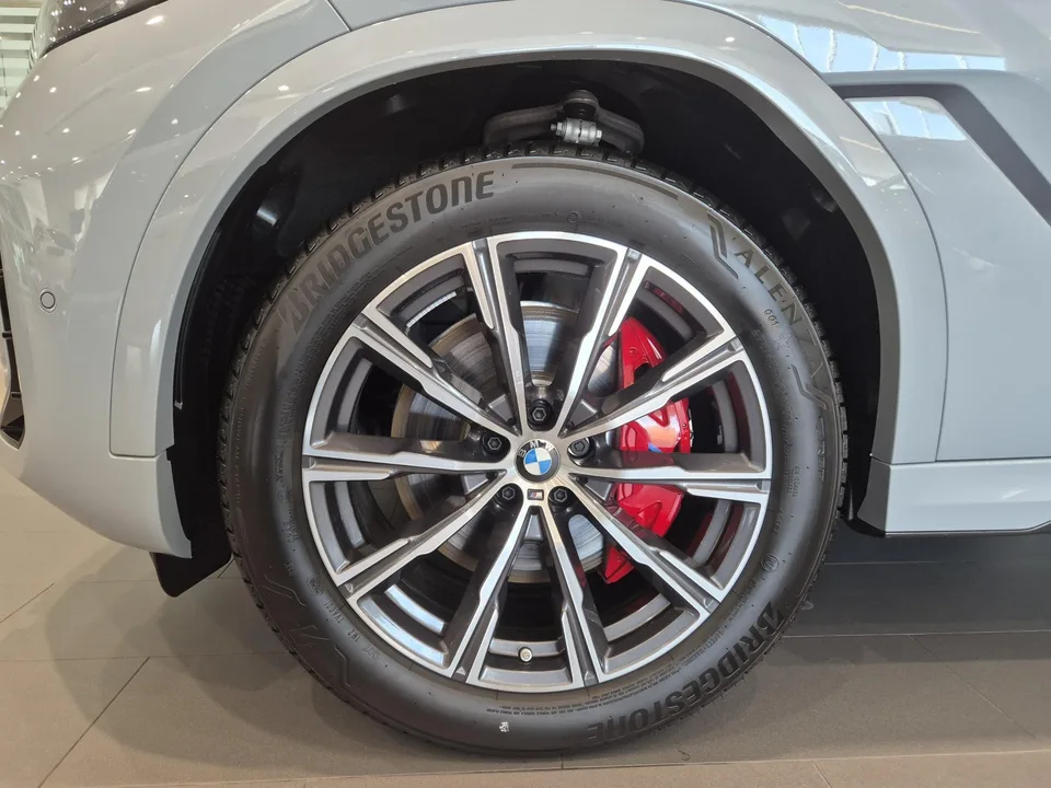 BMW X6 2025 — миниатюра 4