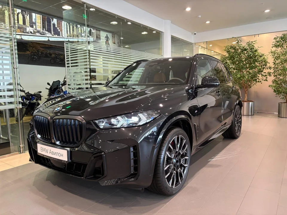 BMW X5 2025 — фото 1, купить с доставкой в Москву