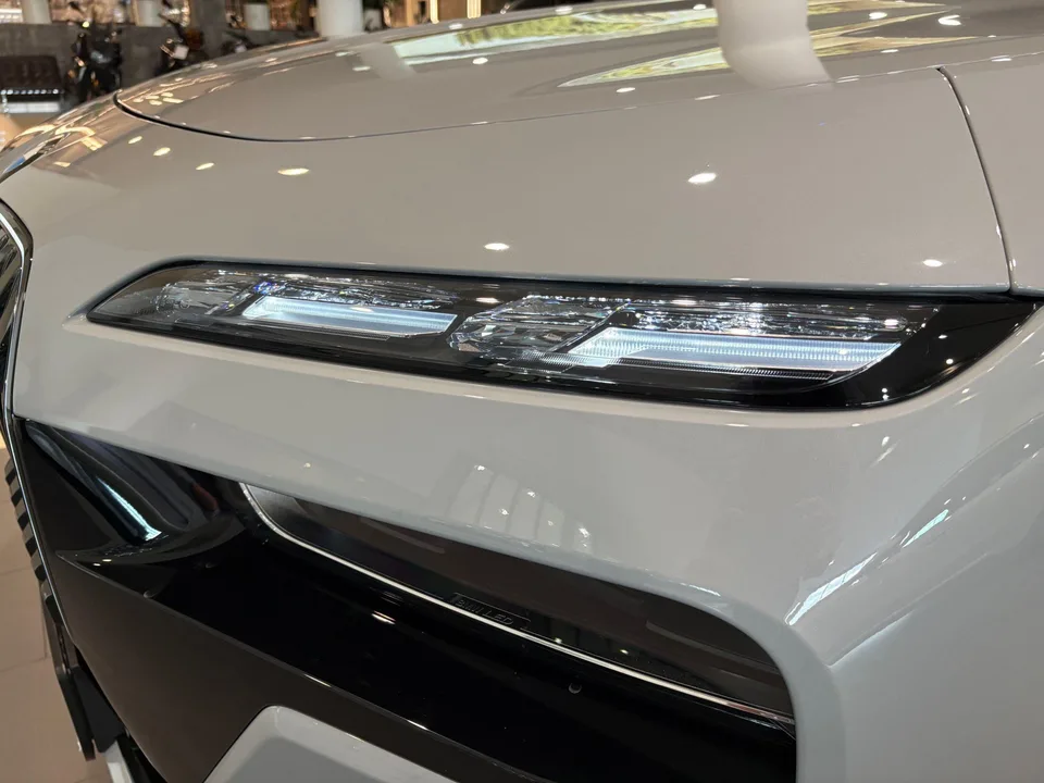 BMW 7 серия 2025 — миниатюра 4