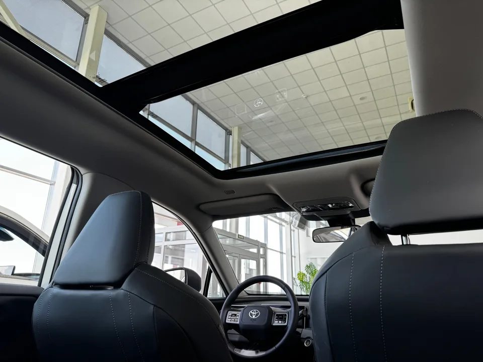 Toyota RAV4 2026 — миниатюра 5