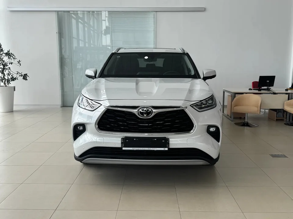 Toyota Highlander 2026 — миниатюра 2